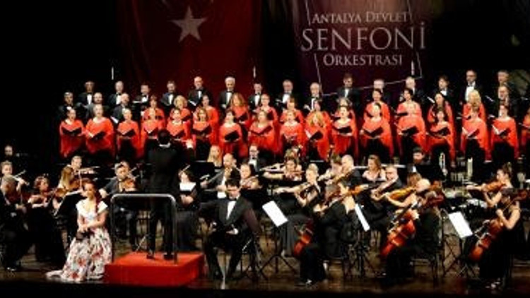 Senfoniden 19 Mayıs Konseri Senfoniden 19 Mayıs Konseri