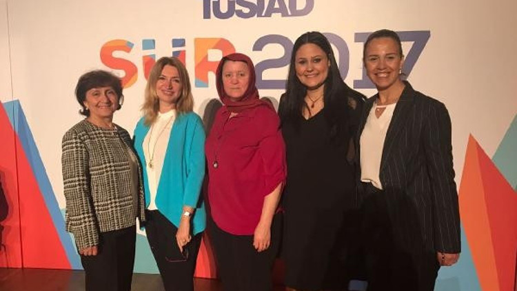 Yeşim Teksil ilham kaynağı ile alkışlandı