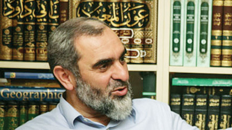 Sözlerine değil habere dava