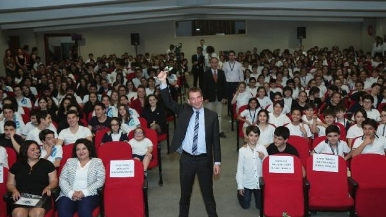 Avrupa Parlamentosu Çevre Komisyon Başkan Yardımcısı Javora Yılın Çevre ödülü verildi Avrupa Parlamentosu Çevre Komisyon Başkan Yardımcısı Javora Yılın Çevre ödülü verildi
