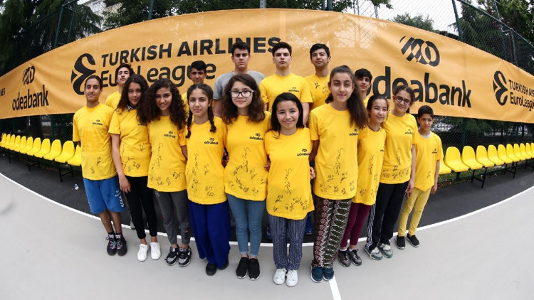 Atılan üçlüklerle saha yenilediler