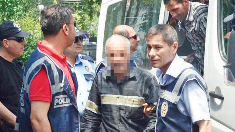 Manisada aşçının ifadesi: Su lağım kokuyordu