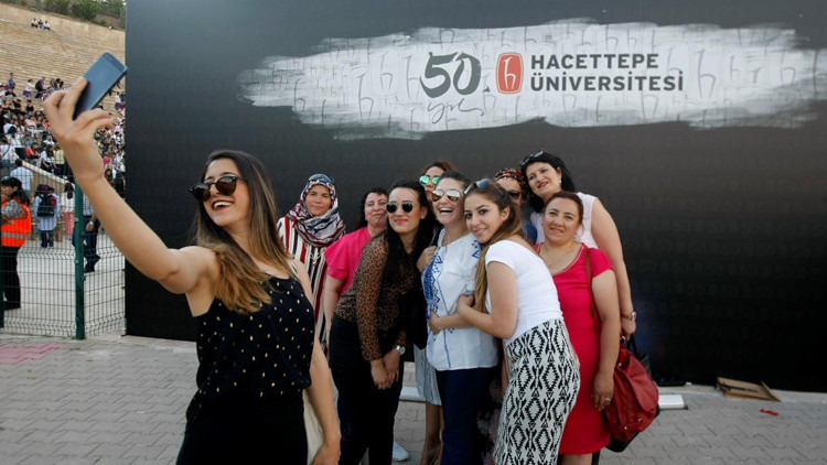 50. yıla görkemli kutlama