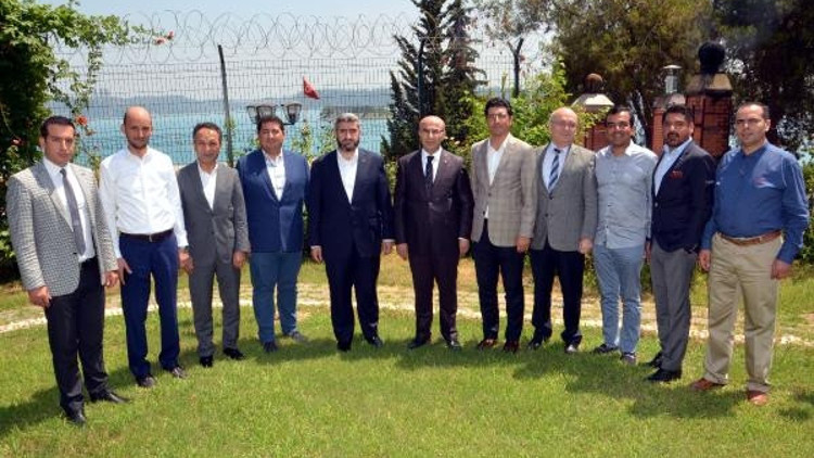 İş dünyası Vali Demirtaş ile buluştu İş dünyası Vali Demirtaş ile buluştu