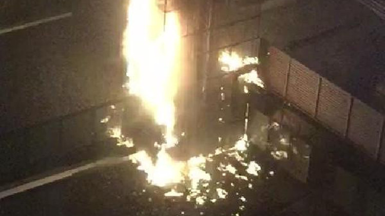 Bayrampaşada otel yangını