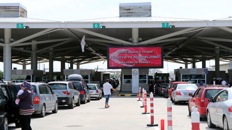 Tatilci Türk Türkiye’de gözaltına alındı