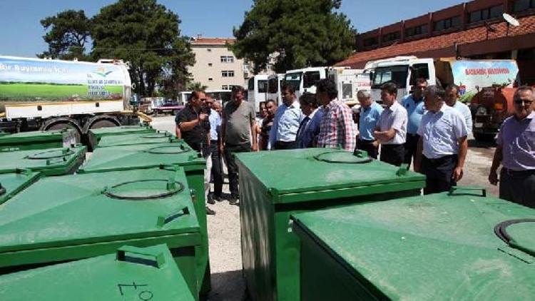 Bayramiçte zirai ilaç atığına konteyner ile önlem Bayramiçte zirai ilaç atığına konteyner ile önlem