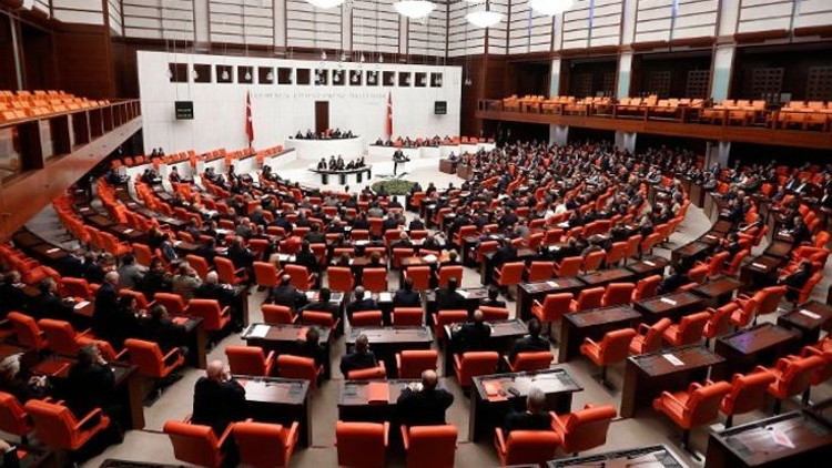 Mecliste yeni dönem formülü: Vekile aylık 40 bin TL oda parası