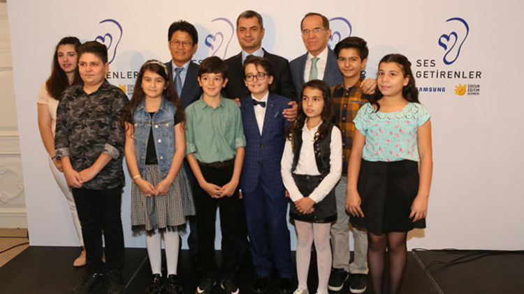 İşitme engelliler için ‘Ses Getirenler’ projesi