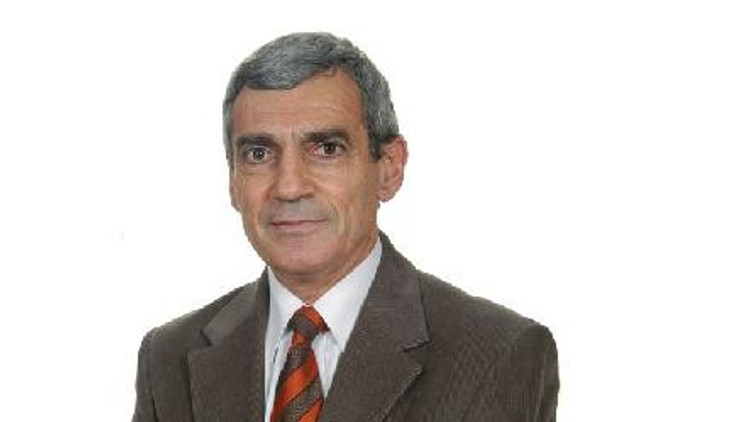 Prof.Dr. Güney: Yaşam sürelerinin artmasıyla yaşlılık hastalığı olarak bilinen osteoartrozla çok sık karşılaşıyoruz