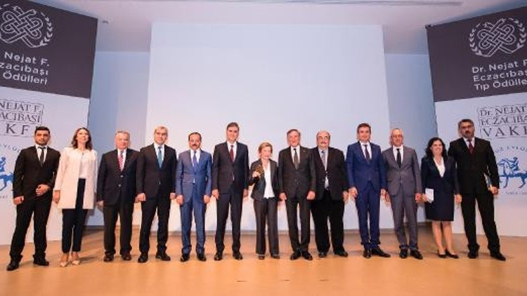 DR. Nejat Eczacıbaşı Tıp Ödülleri verildi