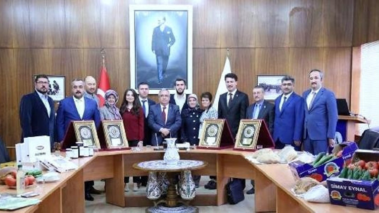 Gediz Hanımeli Ev Tarhanasına Tarım Ürünleri Oskar Ödülü