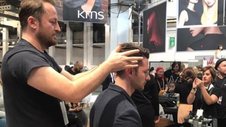 Türk Tıraşı nı tanıttı