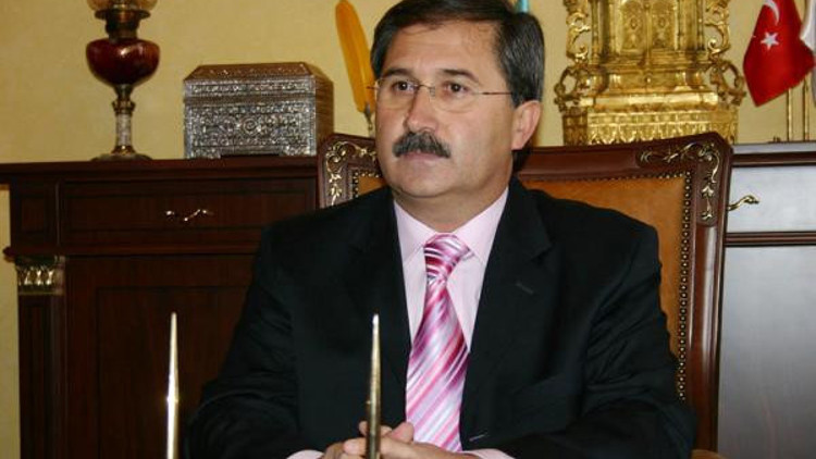 Eski Merkez Valisi Veysel Dalmaz vefat etti