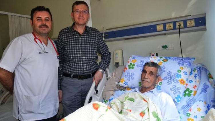 Pelvis kemiği kırılan hastaya başarılı operasyon