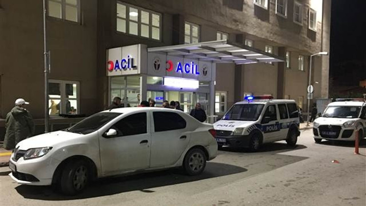 Acil servis önünde silahlı saldırı