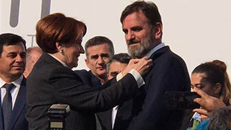 MHPden ihraç edilen başkan İyi Partiye katıldı