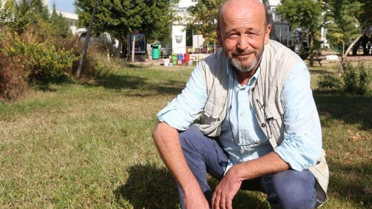 Büyük İskenderin geçtiği yolu yürüdü, İslamiyeti seçti