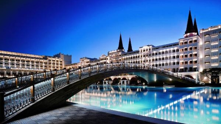 Mardan Palace Hotel, sezonu Hint düğünüyle açacak