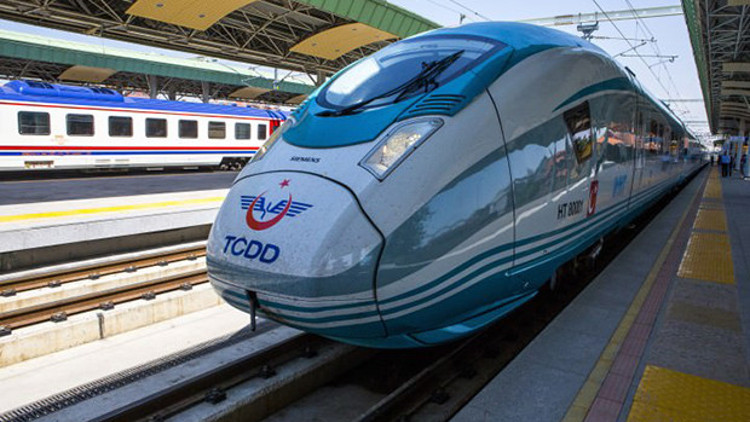 Yüksek hızlı tren kış tarifesine geçiyor Yüksek hızlı tren kış tarifesine geçiyor