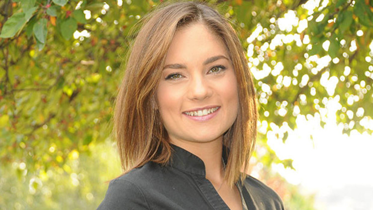 Nevşin Mengüye hakaret eden AK Partili üye için karar