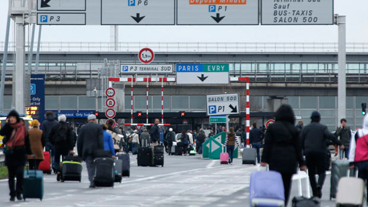 Orly çalışanları grev kararı aldı Orly çalışanları grev kararı aldı
