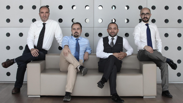 Özveri posteri