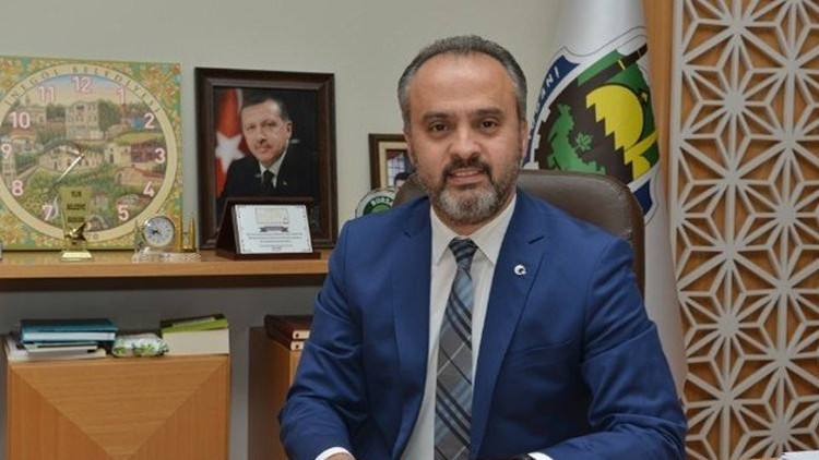Bursanın yeni başkanı Alinur Aktaş, Erdoğanın ilk isteğini söyledi