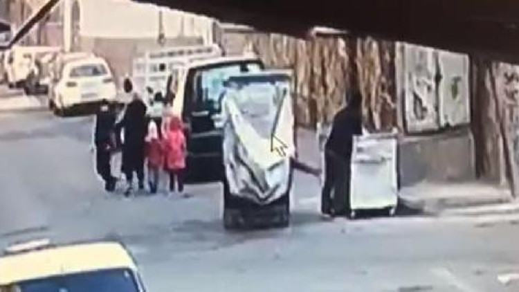 Suriyeli hamile kadını taciz eden şüpheli yakalandı Suriyeli hamile kadını taciz eden şüpheli yakalandı