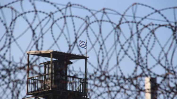 Edirnede geçen yıl toplam 50 bin kaçak göçmen yakalandı Edirnede geçen yıl toplam 50 bin kaçak göçmen yakalandı