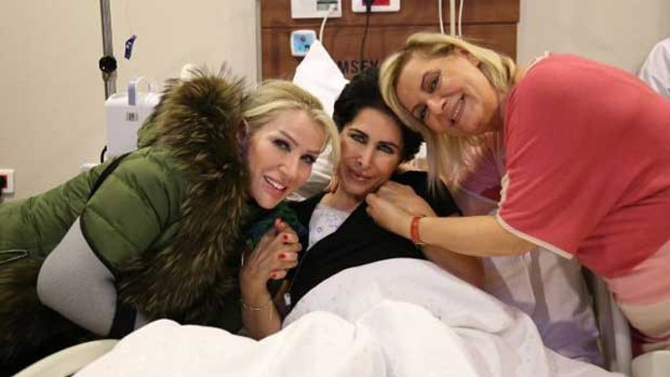 Seda Sayan ve Ceylandan Nuray Hafiftaşa moral ziyareti Seda Sayan ve Ceylandan Nuray Hafiftaşa moral ziyareti