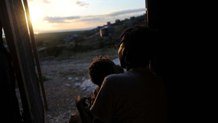 İngiliz yardım kurumu çalışanları depremzedelerle para karşılığı seks yaptı