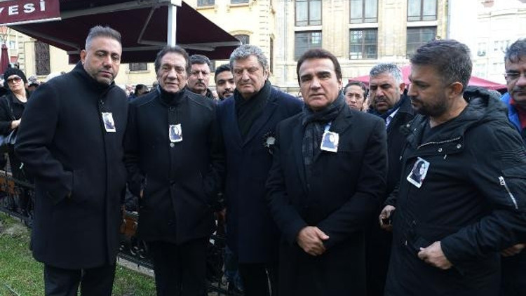 Nuray Hafiftaş son yolculuğuna uğurlandı Nuray Hafiftaş son yolculuğuna uğurlandı