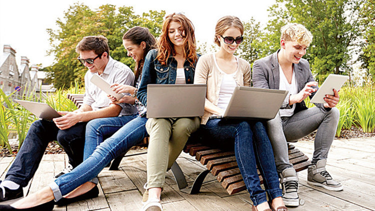 ‘Yurtdışına giden öğrenciler geri dönüyor’