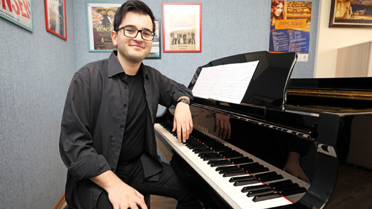 Türkiye’yi ‘Kış Sanat Festivali’nde temsil edecek Türkiye’yi ‘Kış Sanat Festivali’nde temsil edecek