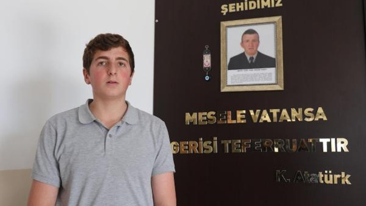 Şehit ağabeyinin adını taşıyan okulda okuyor