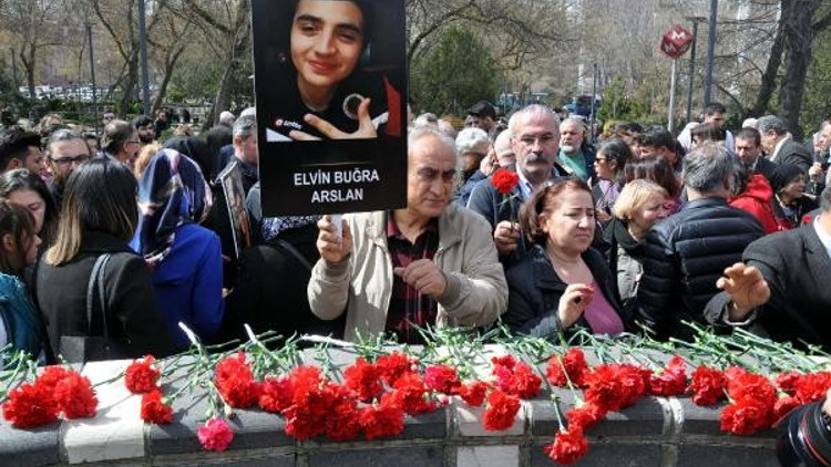 Güvenpark katliamında yaşamını yitirenler anıldı