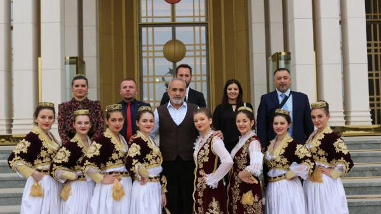 Yalçın Topçu: Terör yuvalarını yok etmek hem vatan hem de insanlık görevimiz Yalçın Topçu: Terör yuvalarını yok etmek hem vatan hem de insanlık görevimiz