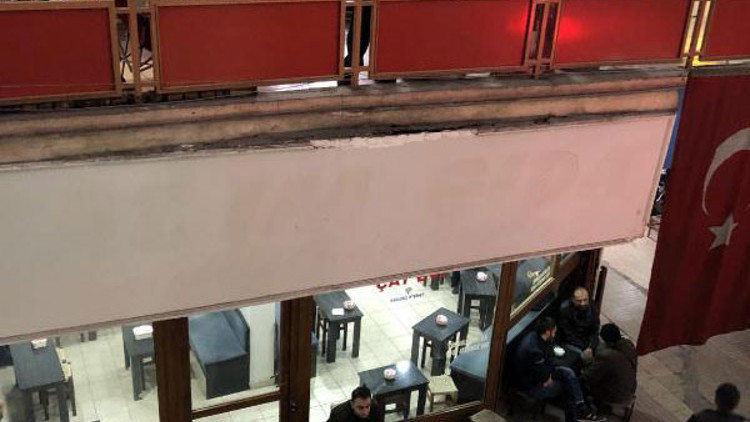 Soruşturma açılan müezzin birinci kattan atladı
