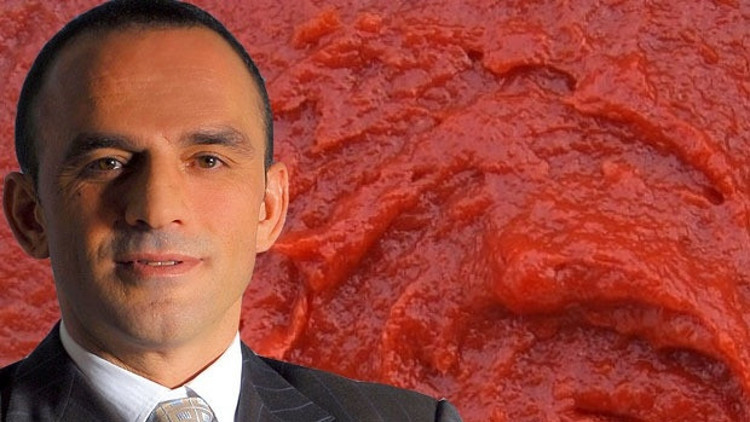 Galip Öztürkün sahibi olduğu holding, Tukaş Salçaya ortak oldu