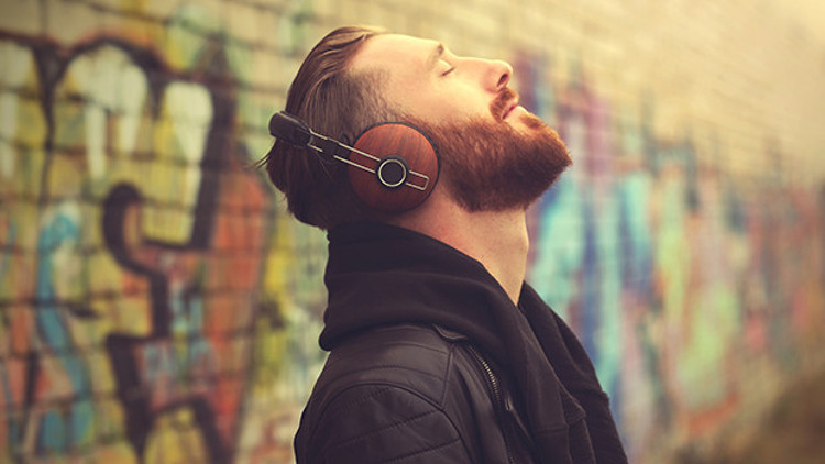 15. radyo boğaziçi Müzik Ödülleri oylaması başladı 15. radyo boğaziçi Müzik Ödülleri oylaması başladı