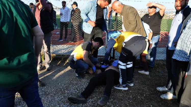 Amatör maçta gerginlik: 1i polis 2 yaralı Amatör maçta gerginlik: 1i polis 2 yaralı