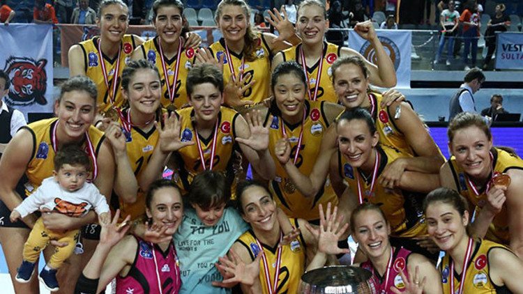 CEV Şampiyonlar Liginde VakıfBank finale yükseldi