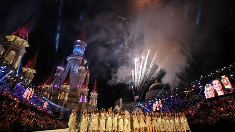 Moda ve eğlence bir arada