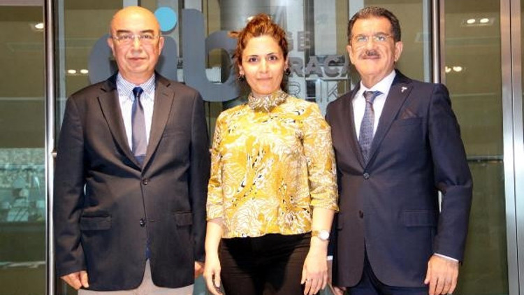 Türkiye Kuru Meyve Sektör Kurulu Başkanlığına Osman Öz seçildi Türkiye Kuru Meyve Sektör Kurulu Başkanlığına Osman Öz seçildi