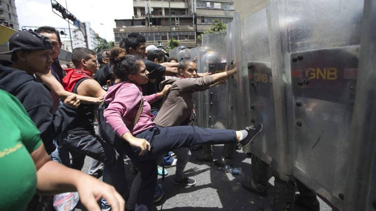 Venezuela polisinden 500 ‘nedensiz’ cinayet Venezuela polisinden 500 ‘nedensiz’ cinayet