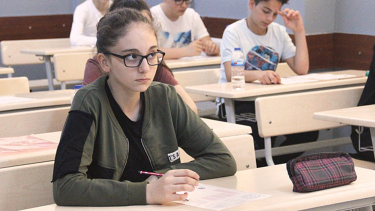 69 neti olan 72 net yapanın önünde 69 neti olan 72 net yapanın önünde