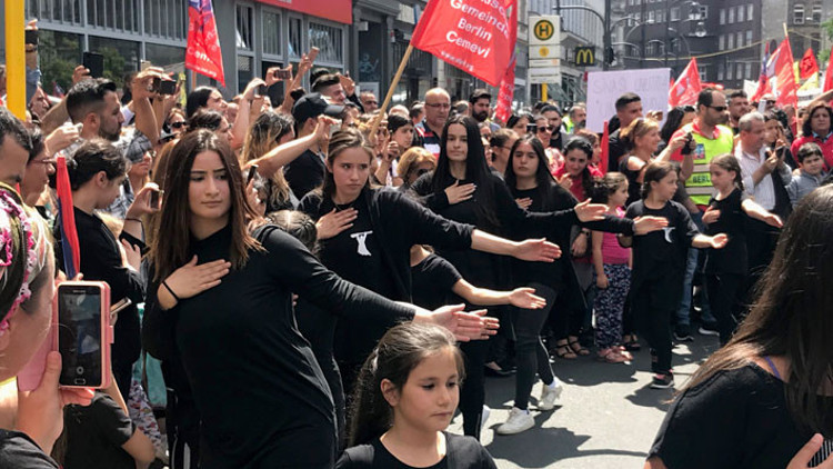 Madımak’ta hayatını kaybedenler için Berlin’de anma