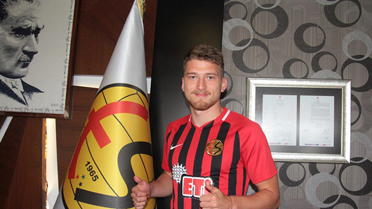 Eskişehirspor, Semih Güler ile sözleşme yeniledi