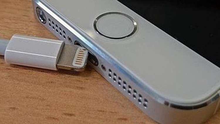İşte Appleın yeni hızlı şarj adaptörü: iPhonelarda hızlı şarj dönemi